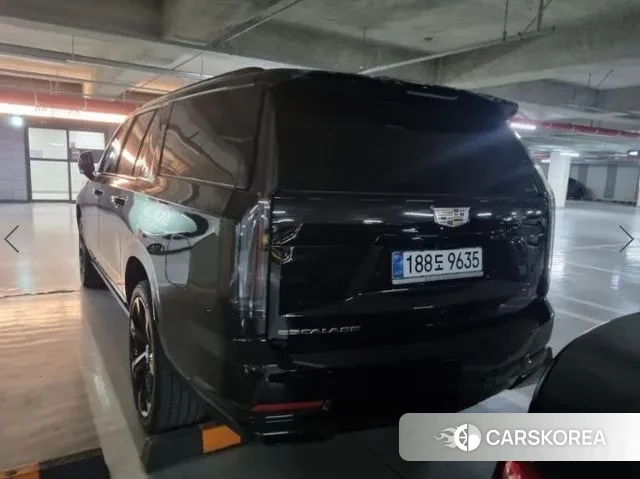 Cadillac Escalade 5th Generation 2025 Черный из Кореи, фото 3