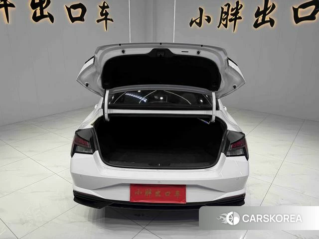Hyundai Elantra id 4254107 из Китая 15
