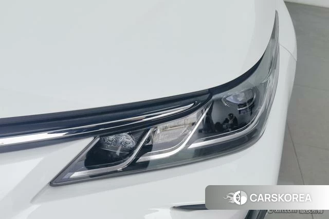 Toyota Corolla id 4259633 из Китая 17