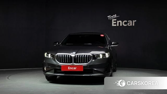 BMW 5 Series (G60) id 4630268 из Кореи 13