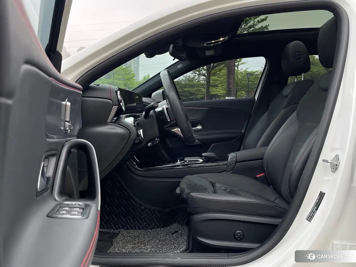 Mercedes-Benz A-Class 2023 Белый из Китая, фото 3