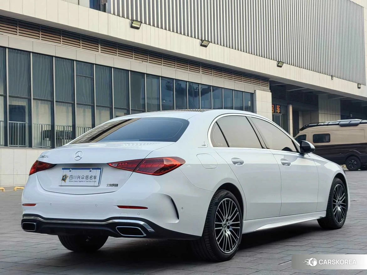Mercedes-Benz C-class 2023 Белый из Китая, фото 6