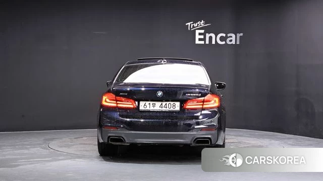 BMW 5 Series (G30) id 4610288 из Кореи 23