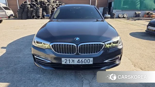 BMW 5 Series (G30) id 3319338 из Кореи 13