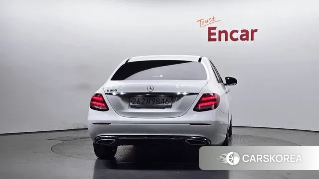 Mercedes-Benz E-Class W213 id 3754102 из Кореи 13