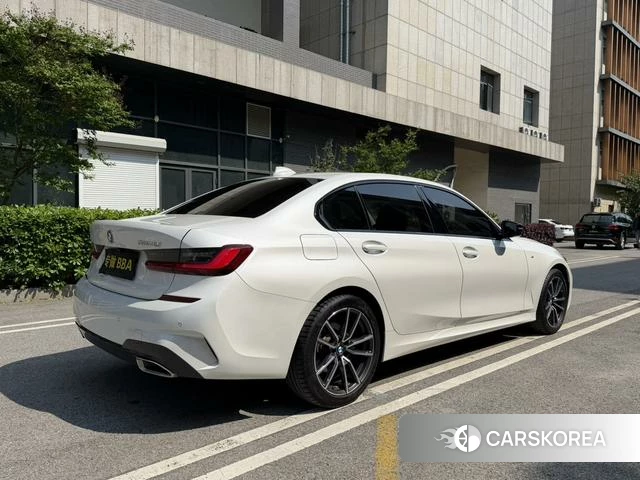 BMW 3 series 2022 Белый из Китая, фото 4
