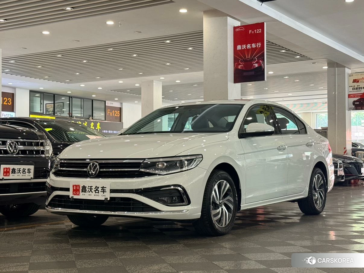 Volkswagen Bora id 4407361 из Китая 10