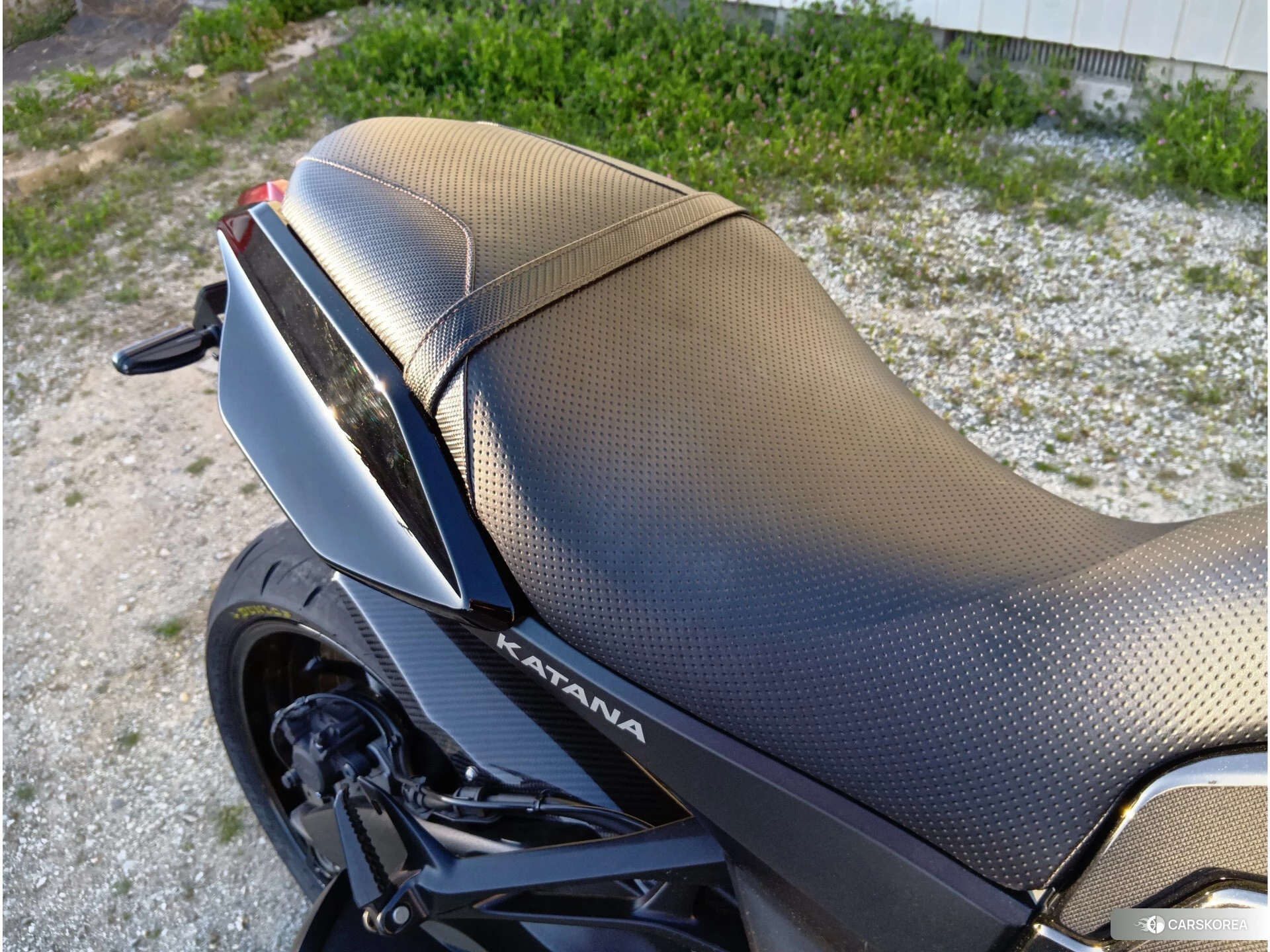 Suzuki GSX-S1000S Katana id 3948010 из Японии 16