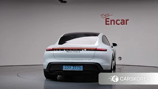 Porsche Taycan id 4594191 из Кореи 23