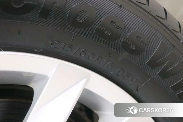 Volkswagen Passat id 4261101 из Китая 11