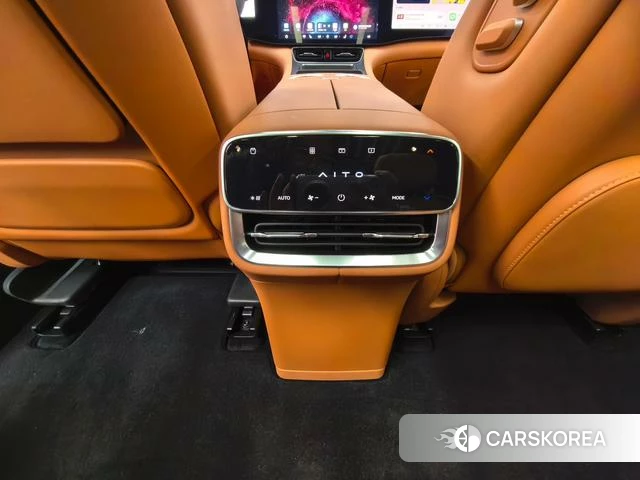 AITO Ask the world M8 id 3890717 из Китая 16