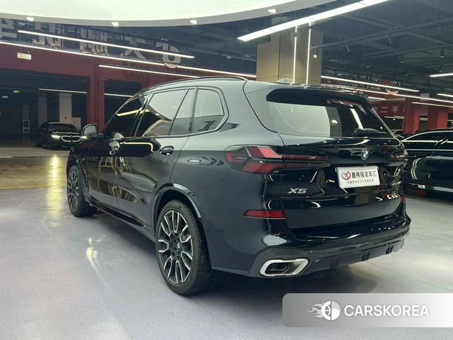 BMW X5 id 4257149 из Китая 11