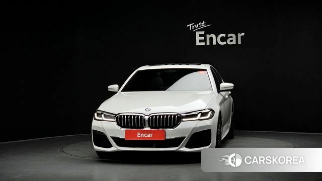 BMW 5 Series (G30) id 4528818 из Кореи 23