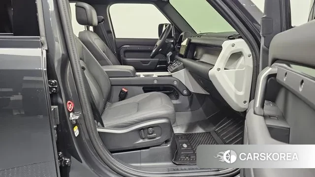 Land Rover Defender (L663) id 3711158 из Кореи 13