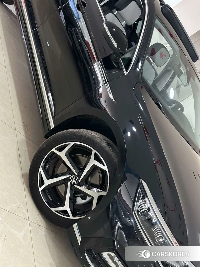Volkswagen Magotan id 4258573 из Китая 23