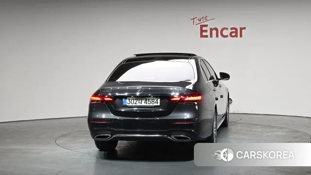 Mercedes-Benz E-Class W213 id 3712328 из Кореи 13
