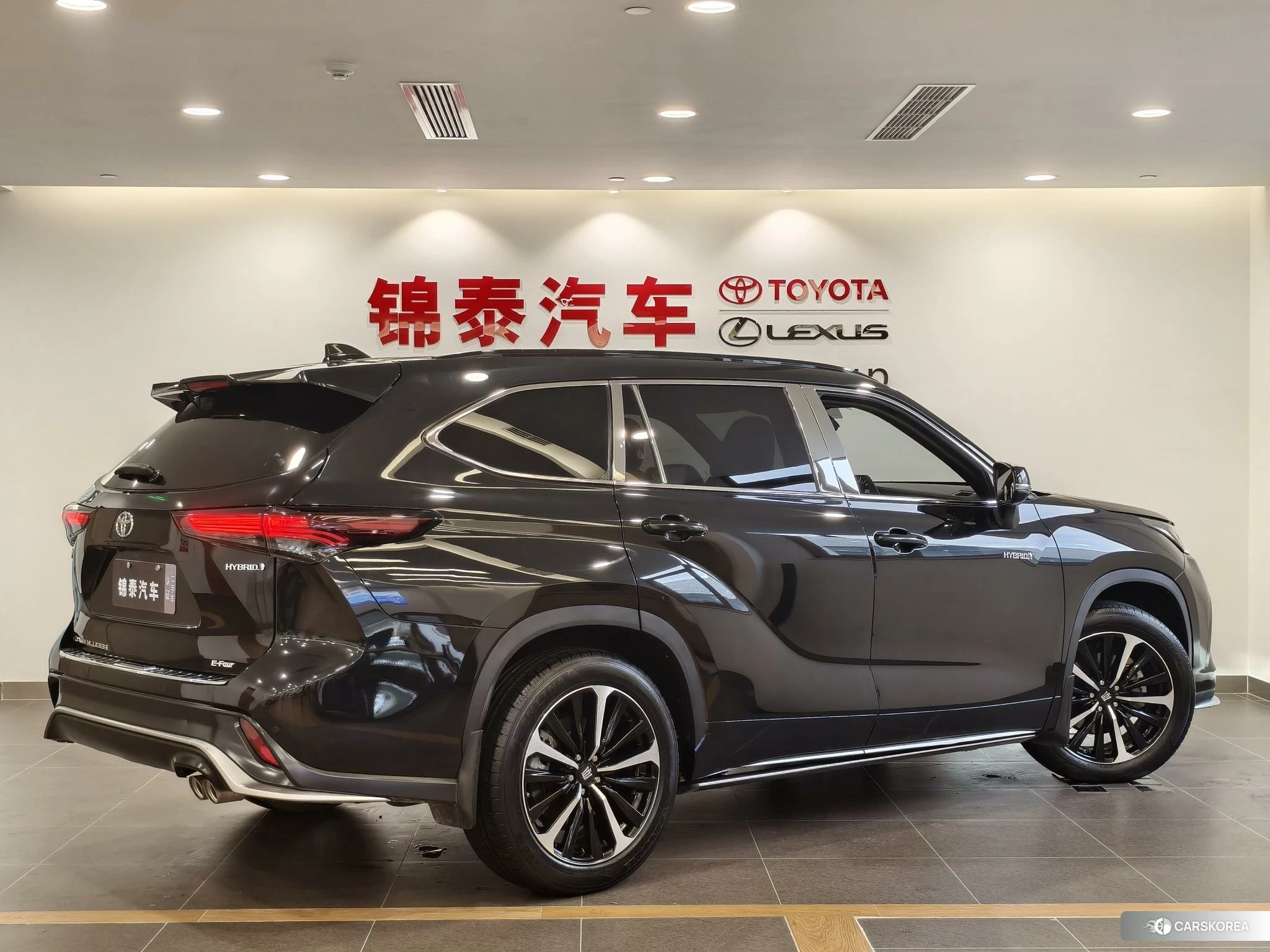Toyota Crown id 4504753 из Китая 19