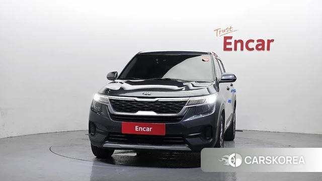 Kia Seltos id 4377495 из Кореи 23