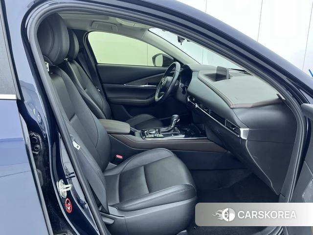 Mazda CX-30 id 4266063 из Китая 17