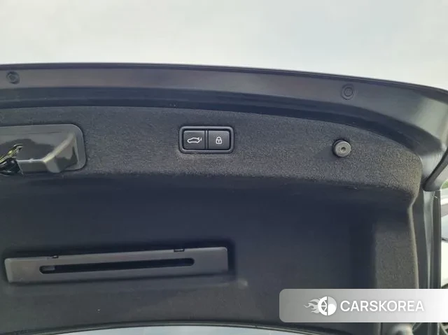 Genesis G90 id 3547257 из Кореи 13