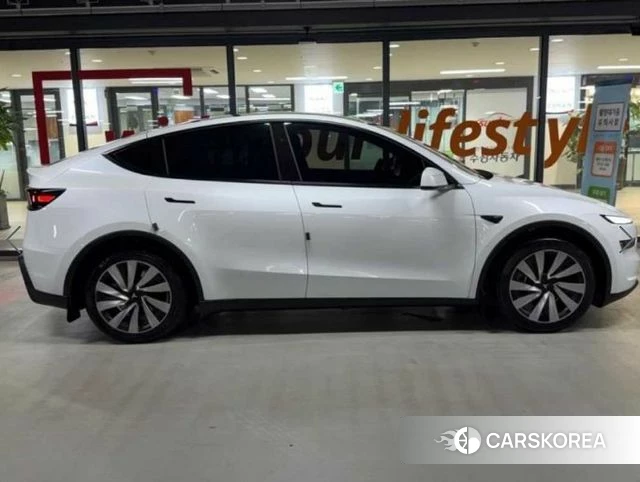 Tesla Model Y id 4485627 из Кореи 12