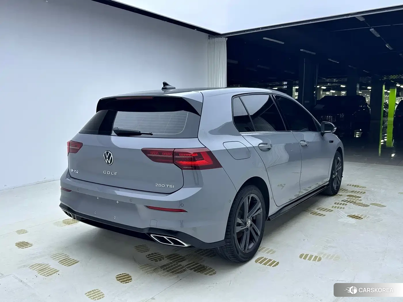 Volkswagen Golf 2023 Silver/gray из Китая, фото 6