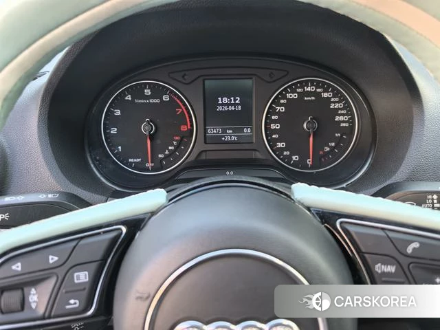 Audi Q2L id 4272850 из Китая 13