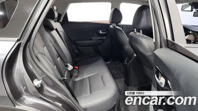 Kia The New Niro id 2655906 из Кореи 13