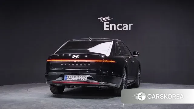 Hyundai Grandeur (GN7) id 3732495 из Кореи 13