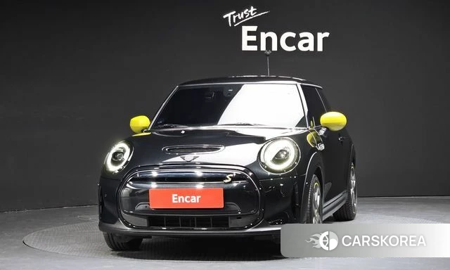 Mini Cooper Electric id 4517267 из Кореи 23