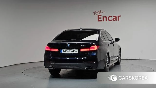 BMW 5 Series (G30) id 4281379 из Кореи 23