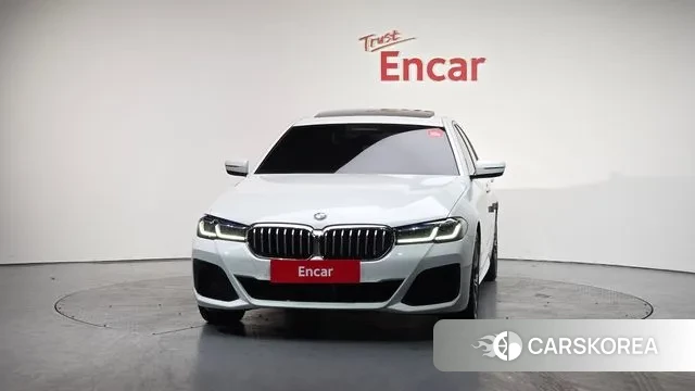 BMW 5 Series (G30) id 3507857 из Кореи 13