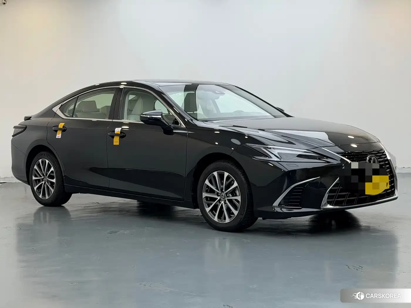 Lexus ES id 4649400 из Китая 13