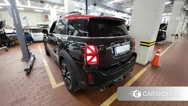 Mini Cooper S Countryman 2023 Темно-зеленый из Кореи, фото 4