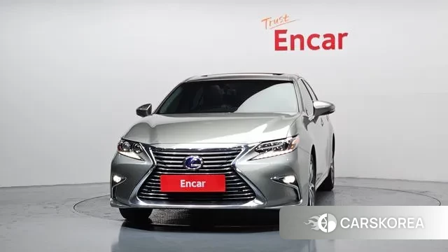 Lexus New ES300h id 3779145 из Кореи 13