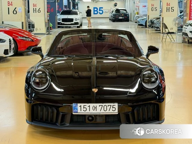 Porsche 911(992) id 4634872 из Кореи 13