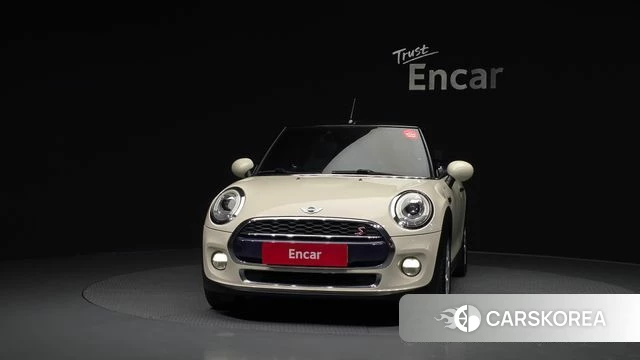 Mini Cooper Convertible id 4596273 из Кореи 23
