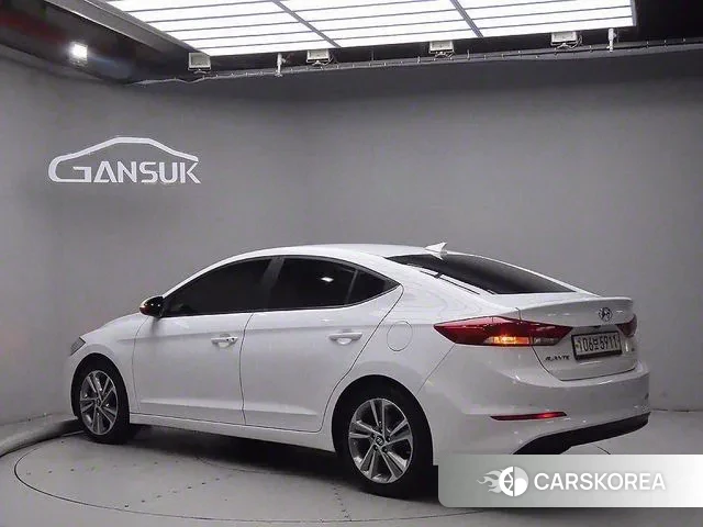 Hyundai Avante AD id 3018990 из Кореи 12