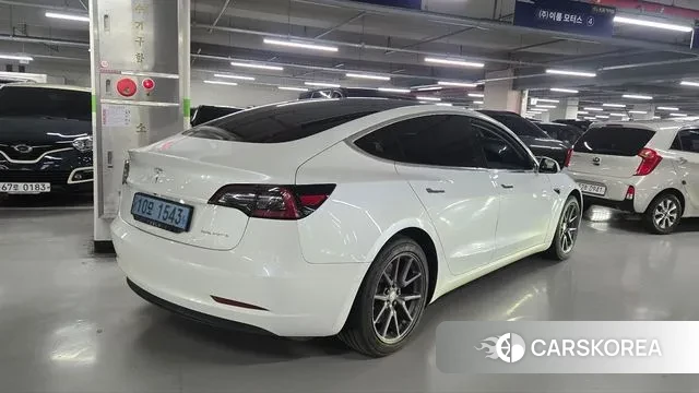 Tesla Model 3 2020 Белый из Кореи, фото 5