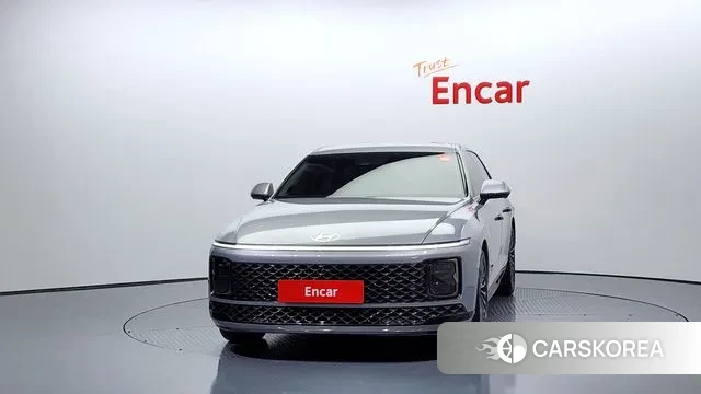 Hyundai Grandeur (GN7) id 3252018 из Кореи 13