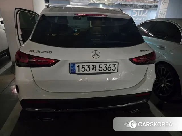 Mercedes-Benz GLA - Class H247 id 3607581 из Кореи 13