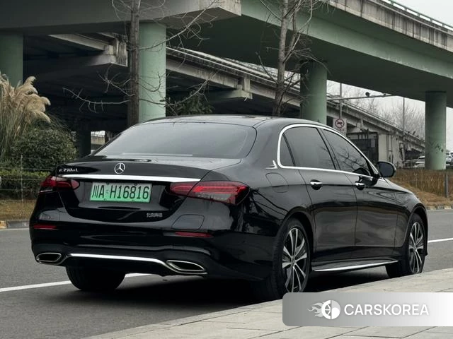 Mercedes-Benz E-class PHEV id 4256269 из Китая 9