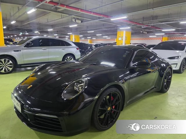 Porsche 911(992) id 4613839 из Кореи 9