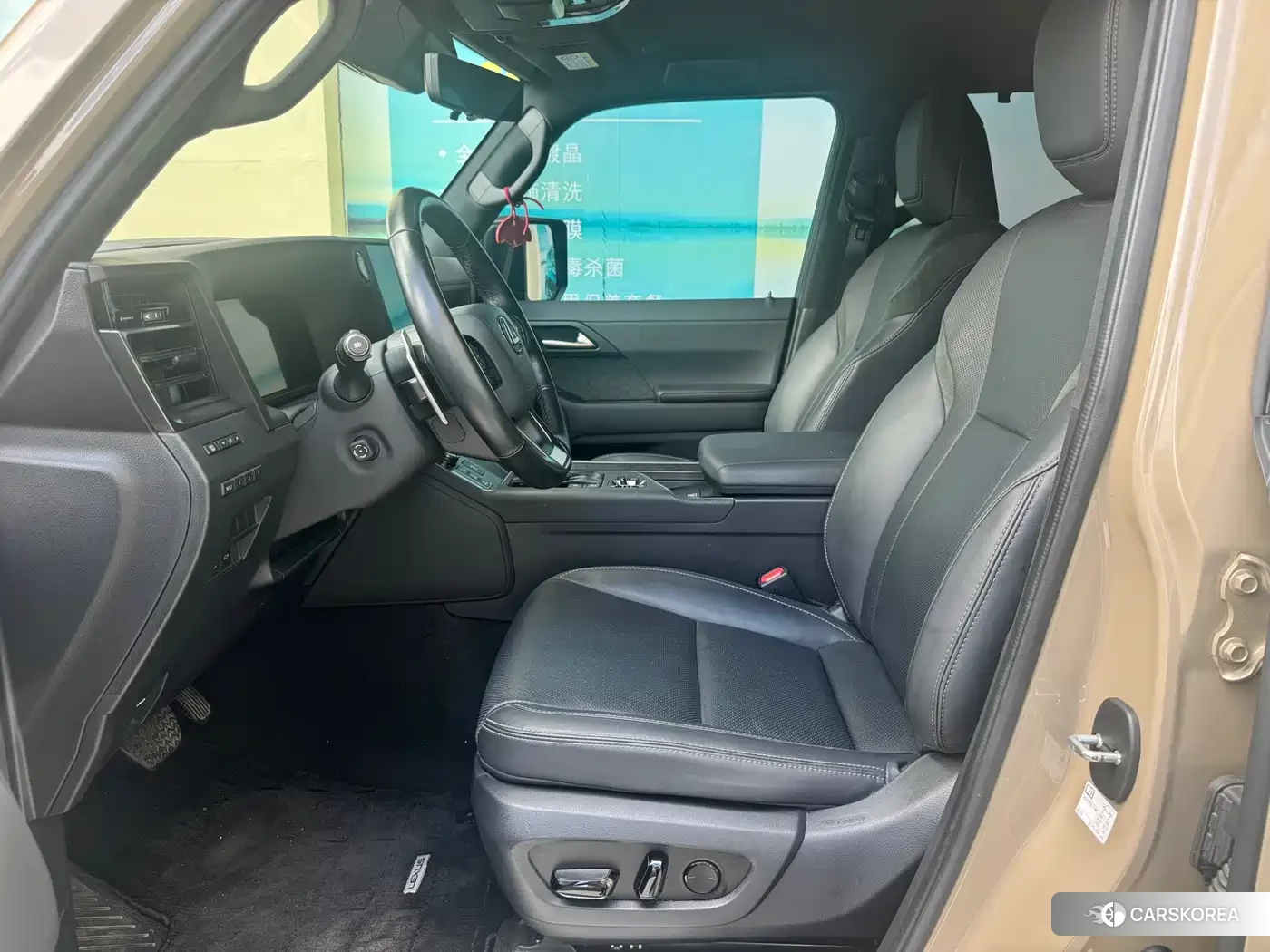 Lexus GX 2024 Champagne/brown из Китая, фото 3