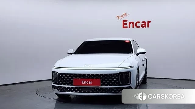 Hyundai Grandeur (GN7) id 3491902 из Кореи 13