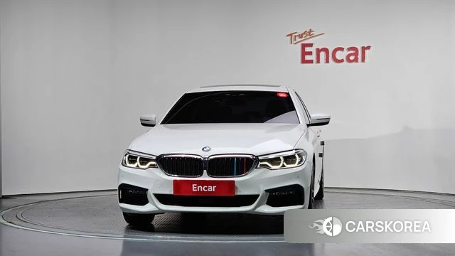 BMW 5 Series (G30) id 4435032 из Кореи 23
