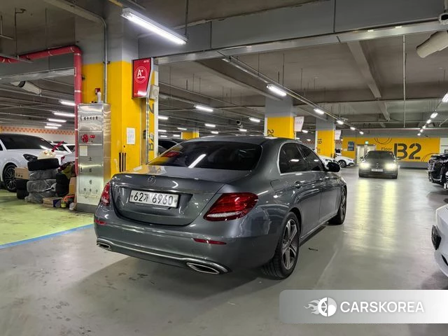Mercedes-Benz E-Class W213 id 3853481 из Кореи 13