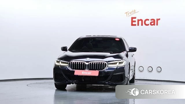 BMW 5 Series (G30) id 4428635 из Кореи 13