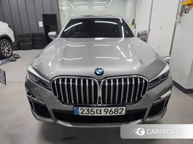 BMW 7 Series (G11) 2022 Серый из Кореи, фото 3