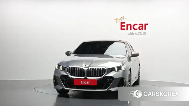 BMW 5 Series (G60) id 3763314 из Кореи 13